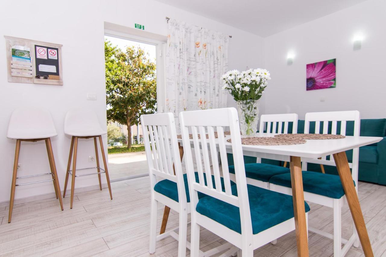 Apartman Sun Solin Appartement Buitenkant foto