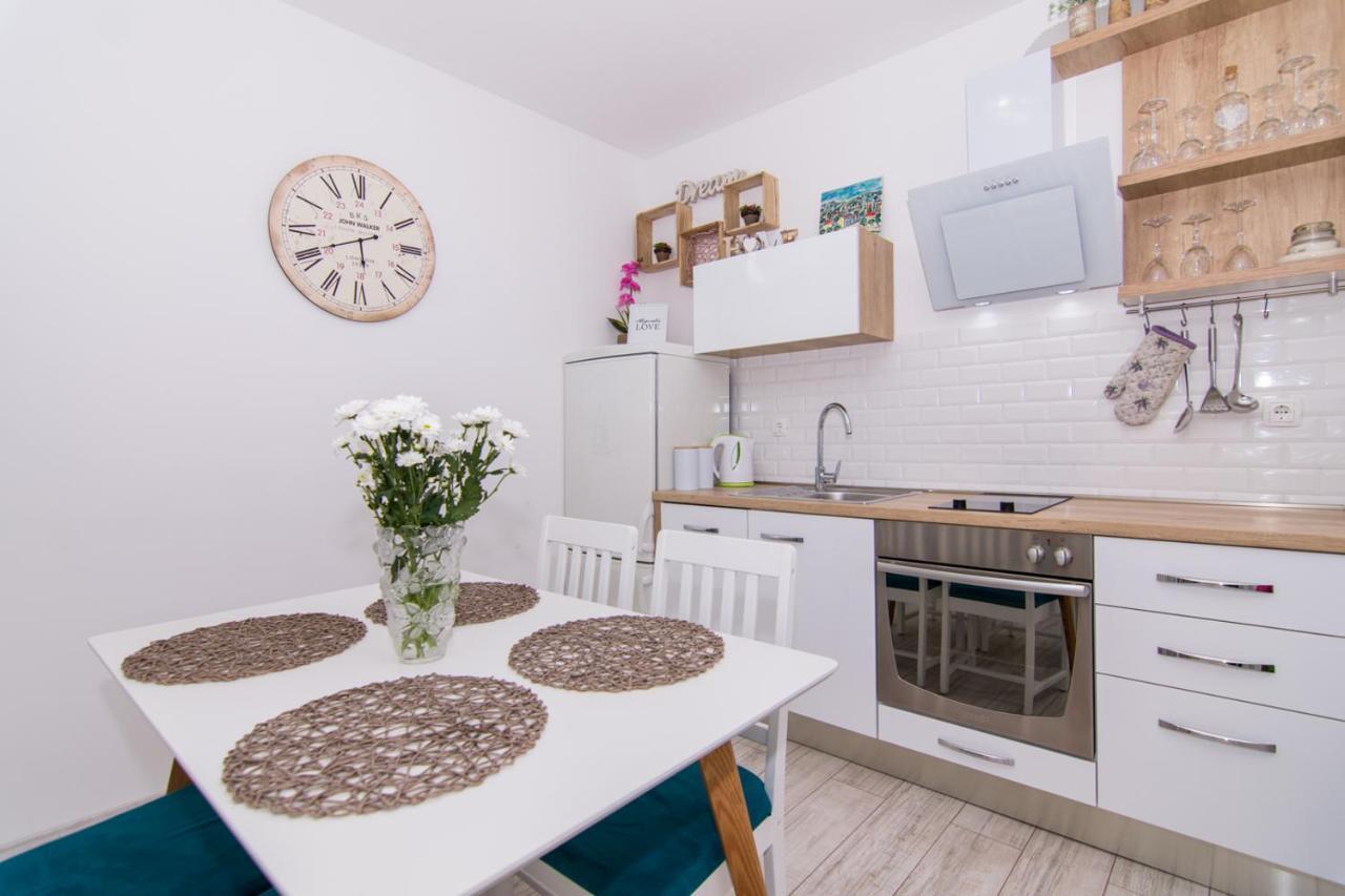Apartman Sun Solin Appartement Buitenkant foto